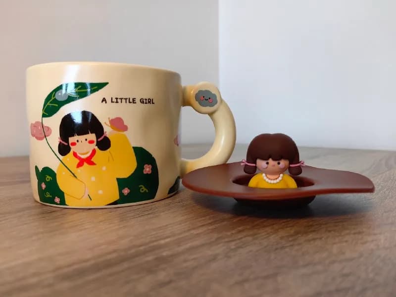 Керамическая кружка A Little Girl — Батуми — 15 ₾