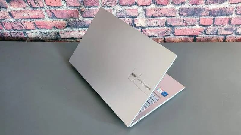 ASUS Vivobook, i7 1255U 16gb ram 512gb ssd — Батуми — 880 ₾