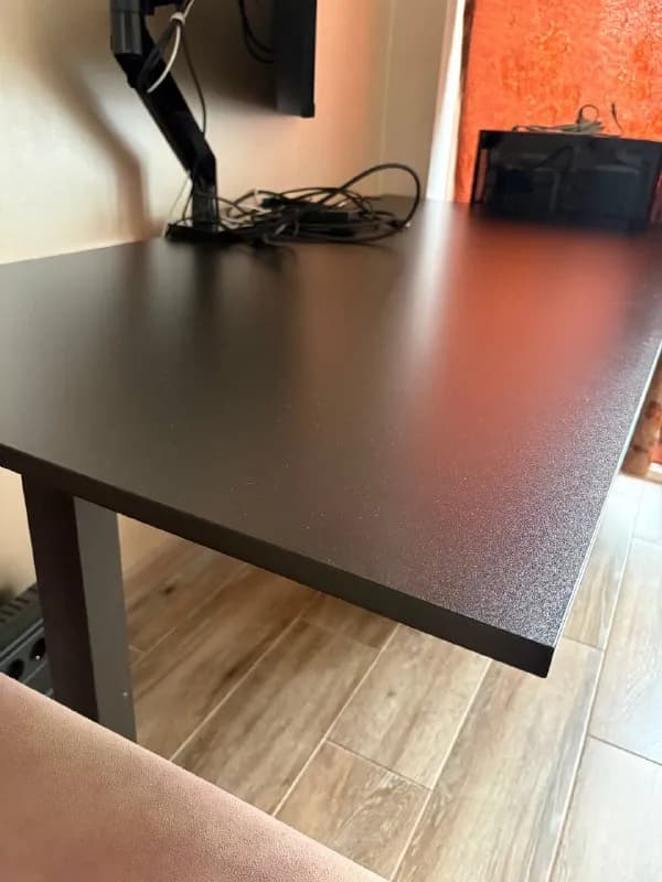 Офисный стол STAUNING (jysk) — Батуми — 400 ₾