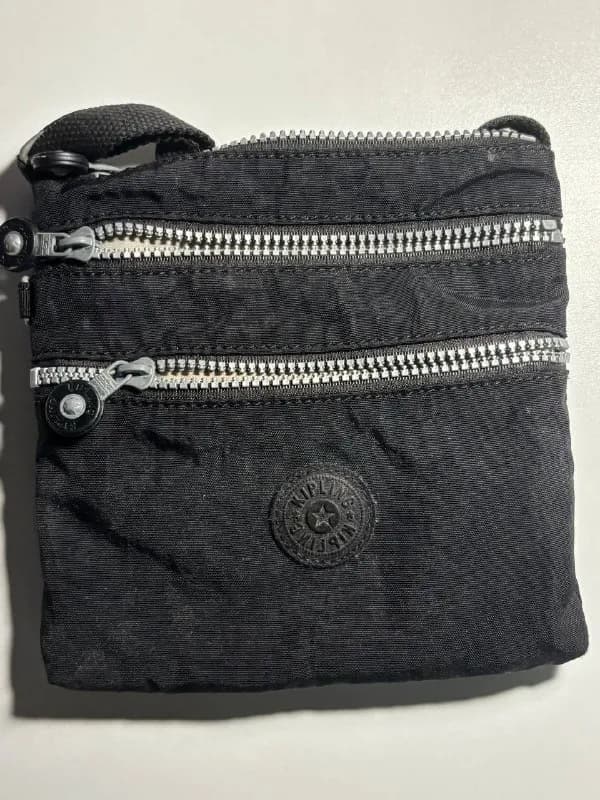 kipling в хорошем состоянии 10 лари — Батуми — 10 ₾