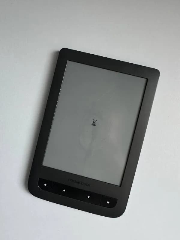 PocketBook — перестала заряжаться. Может кто-то починит. — Батуми
