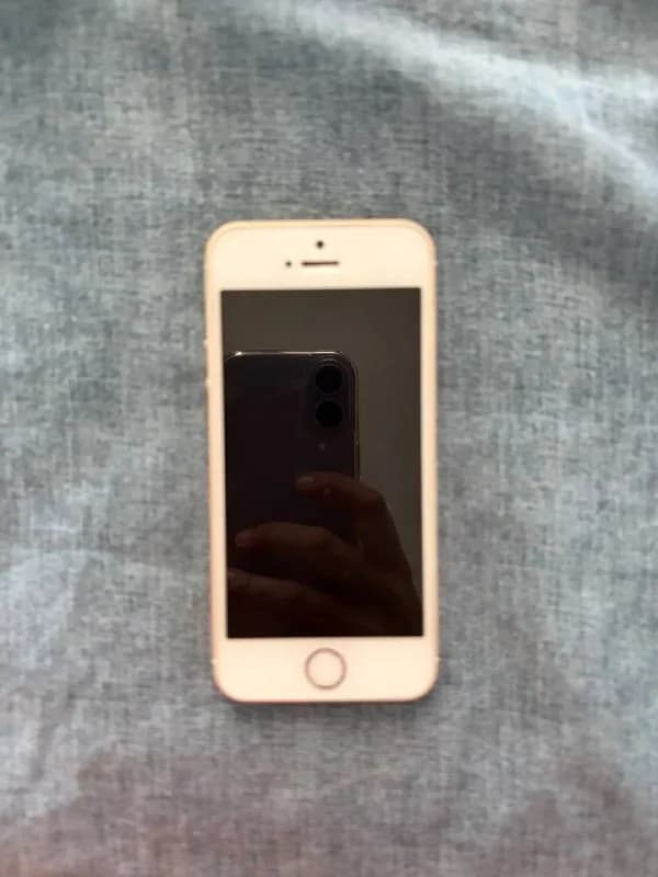 iphone SE 2016 — Батуми