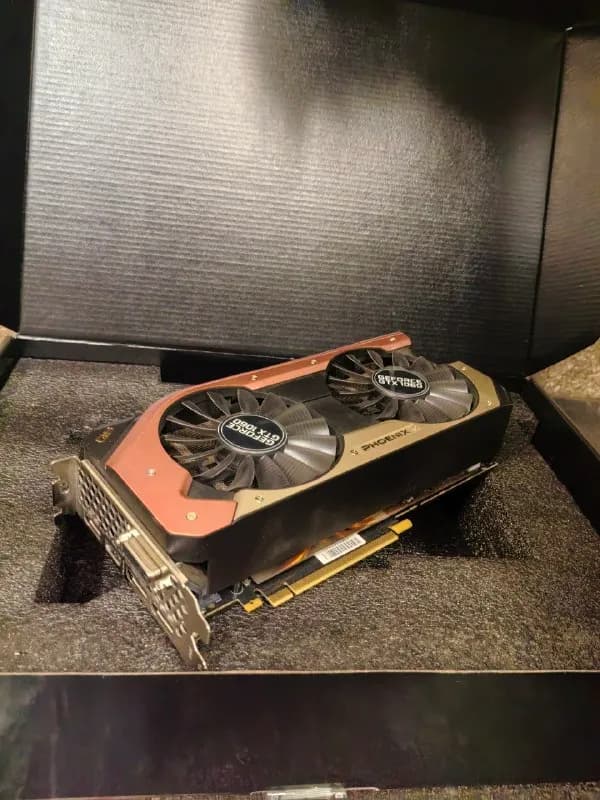 Gainward Phoenix 1060 gb (аналог Palit JetStream). Огромный радиатор, карта холодная и тихая (в игра — Батуми