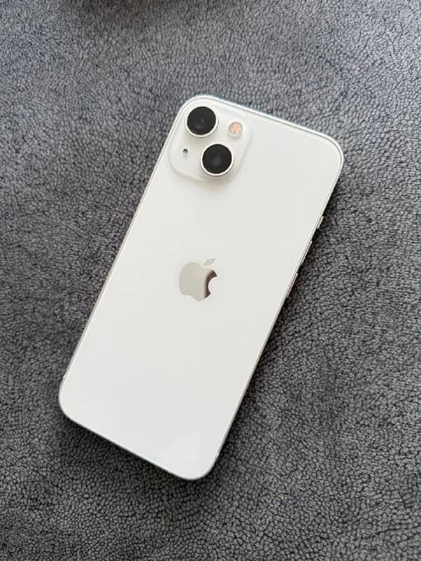 iPhone 13, 128 GB — Батуми — 800 ₾