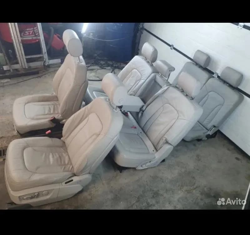 audi q7 2015, а также 4 по крышке в хорошем состоянии, панораму крышу и детали от салрна (цвет бежев — Батуми
