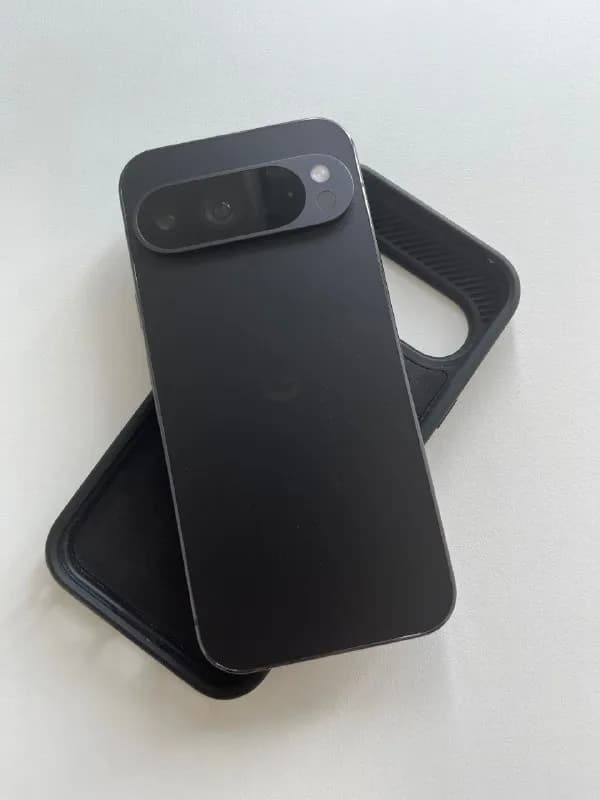 Google Pixel 9 pro (obsidian) — Тбилиси — 1 600 ₾