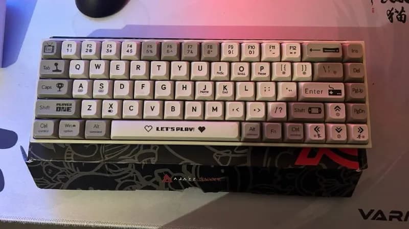 Mechanical keyboard Ajazz K680 Brown Switch — Батуми — 50 ₾