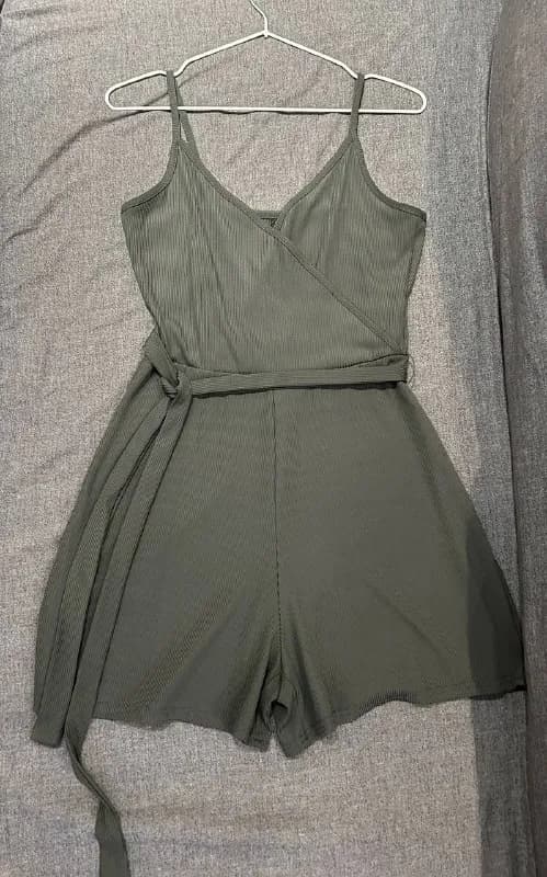 Комбинезон (ромпер) — Батуми — 15 ₾