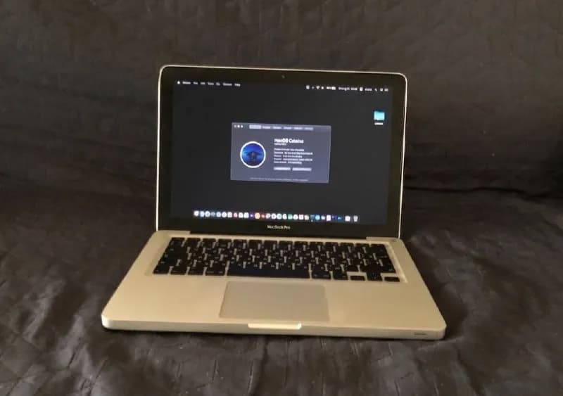 Macbook pro 2012 — Батуми — 400 ₾