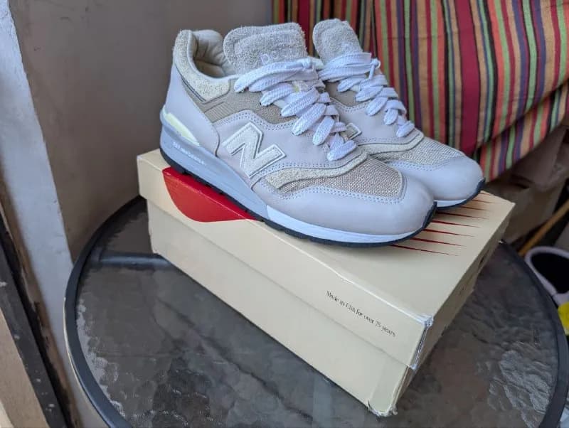 New Balance 997 — Батуми — 335 ₾