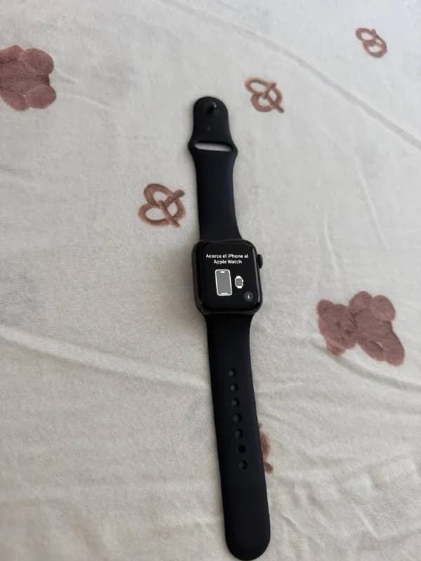 Apple Watch SE 1 40 MM — Батуми — 200 ₾