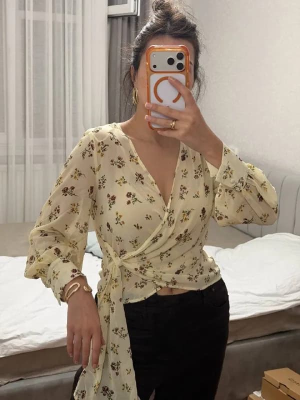 1️⃣Блуза ZARA. Новая. Xs, можно и на больше, регулируется. 25 л — Батуми — 50 ₾