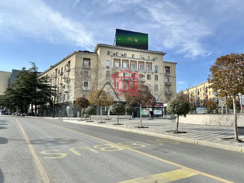 10 сентября. — Тбилиси — 1 500 $