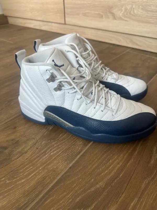 Nike air Jordan 12 в расцветке French blue. — Батуми — 350 270 ₾