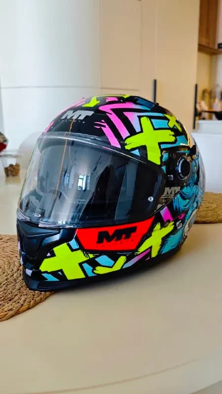 MT Braker SV — Crazy Teddy Gloss Multi, не подошёл размер. Размер XXl. Этот шлем считается одним из — Батуми — 300 ₾