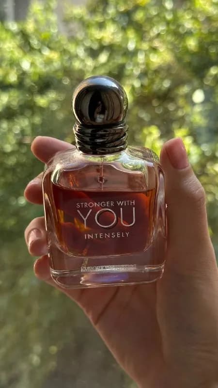 Giorgio Armani Emporio Armani Stronger With You Intensely, 50 ml — 150₾ — Тбилиси — 150 ₾