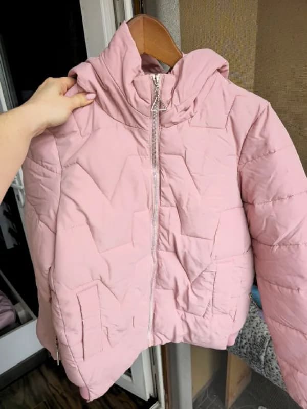 Курточка тёплая S-M — Батуми — 40 ₾