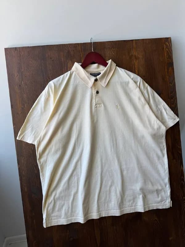 Yves Saint Laurent — Батуми — 140 ₾
