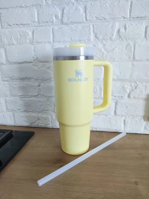 STANLEY 887ml за дорого — 150₾. Подарок из Южной Кореи. — Батуми — 150 ₾