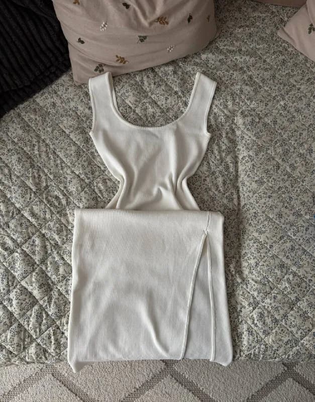 S. Очень красиво сидит. — Батуми — 50 ₾