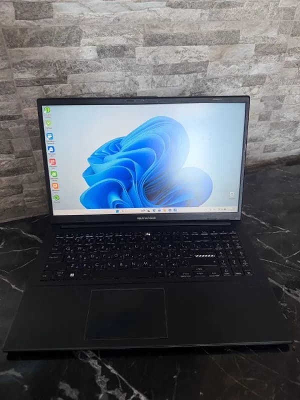 ASUS VivoBook Go 15 — 450₾ — Батуми — 450 ₾