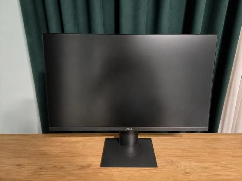 Dell P2419HC. — Тбилиси — 200 ₾