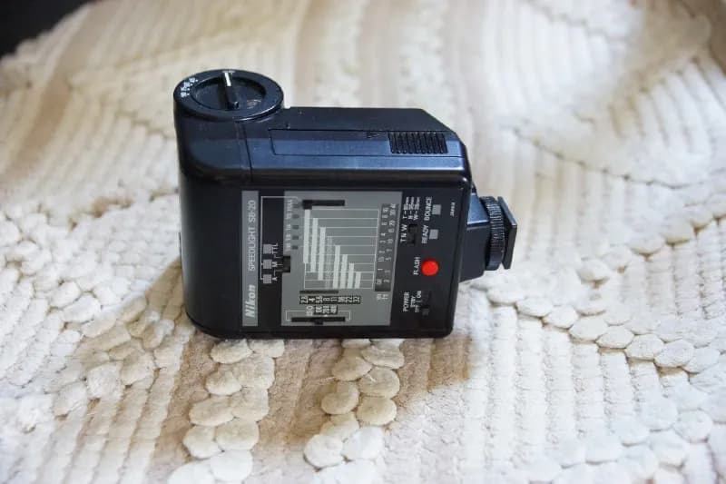 Nikon Speedlight SB-20 — Тбилиси — 2 090 ₾