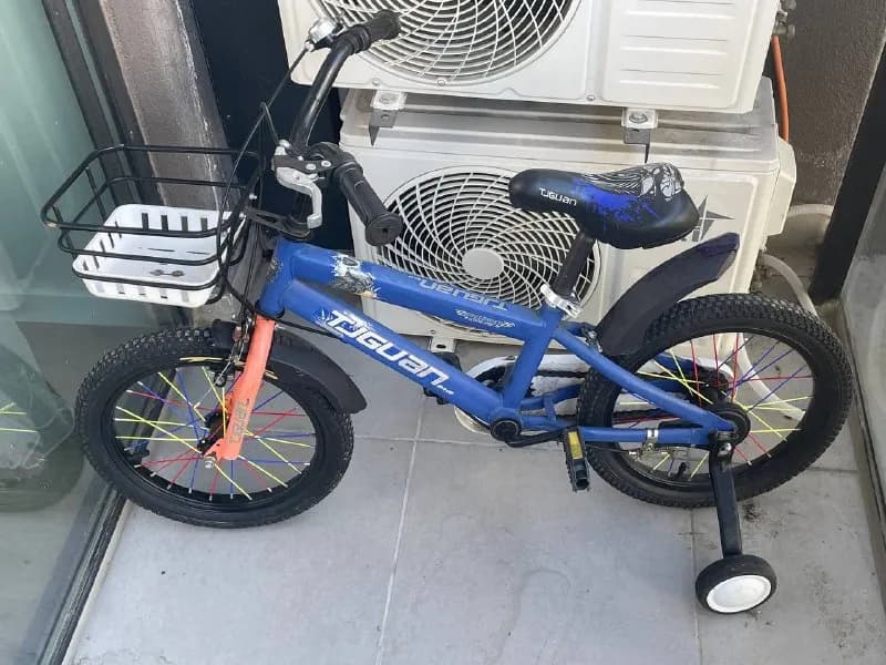 16’’ до 7,5 лет — 100 лари — Батуми — 100 ₾