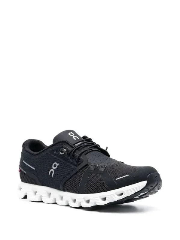 Кроссовки ON — Батуми — 70 ₾