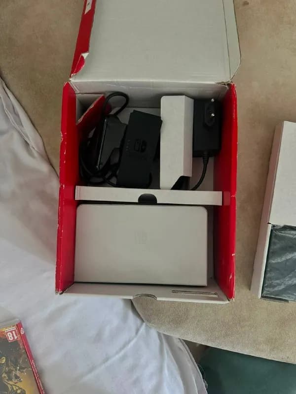 Nintendo, 1000 GEL. Состояние нового. — Батуми — 1 000 ₾