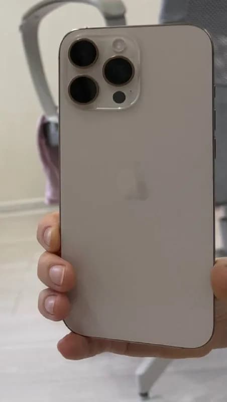 2800 лари. Iphone 16 pro Max 256gb цвет Desert Titanium.Куплены в itechnics. Состояние почти идеальн — Батуми — 2 800 ₾