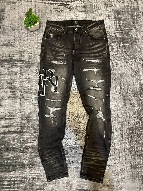 Amiri jeans — Батуми — 110 ₾