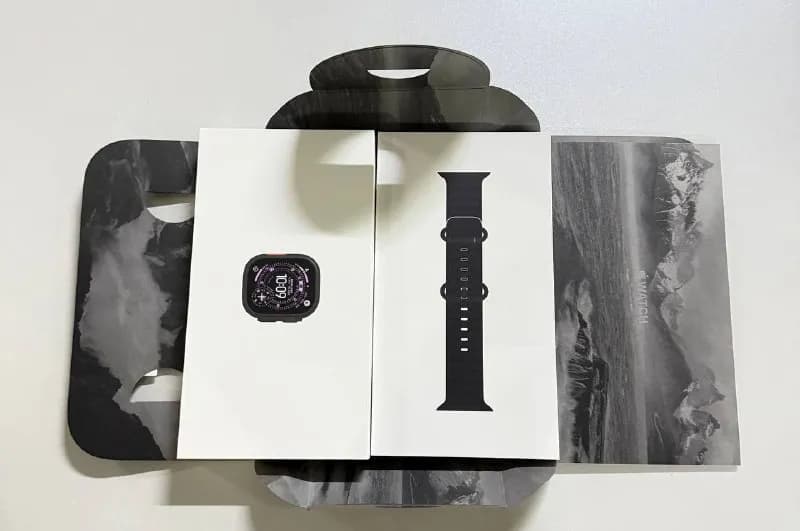 Apple Watch Ultra 3 49 мм, корпус из черного титана с черным ремешком Ocean Band — совершенно новые, — Батуми — 2 000 ₾
