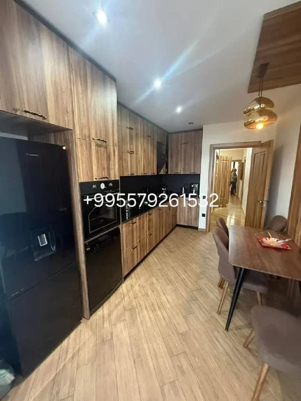 1+1 по улице Горгиладзе, 69 — Батуми — 1 200 $