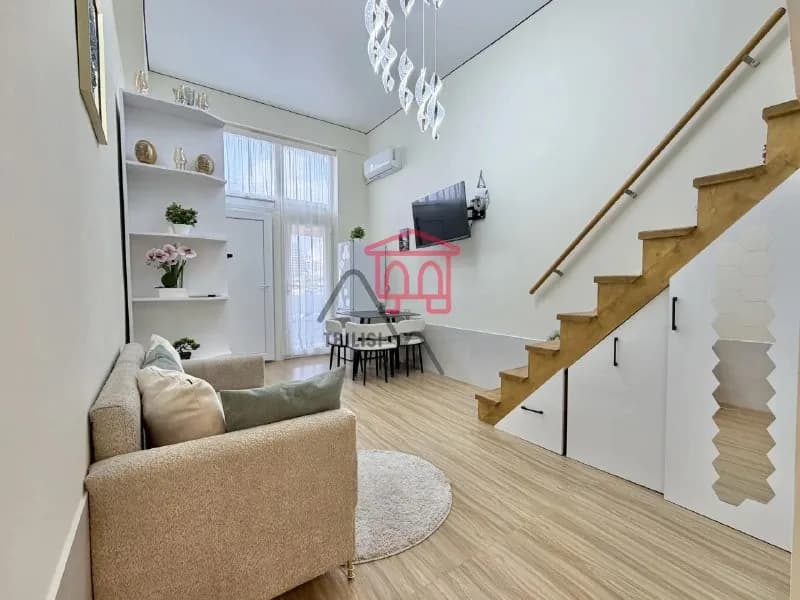 2 спальнями, очень компактная — Тбилиси — 600 $