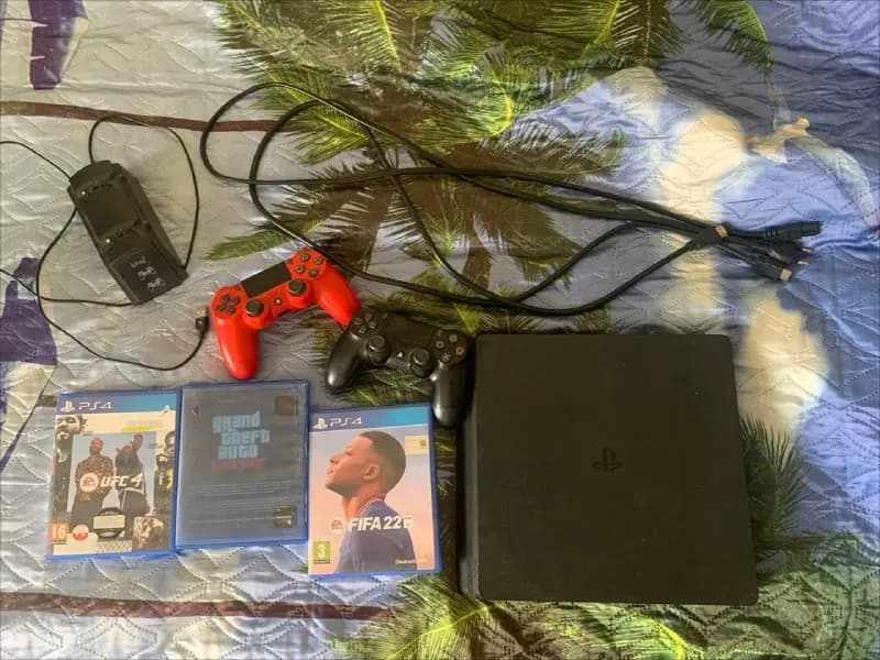 PlayStation 4 — Батуми — 550 ₾