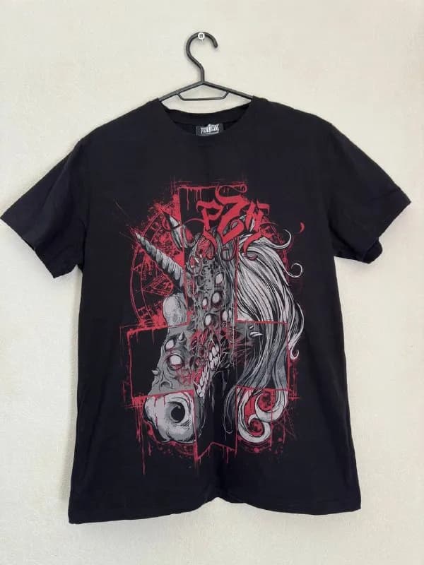 PZHWEAR с зомби-единорогом, новая — Тбилиси — 80 ₾