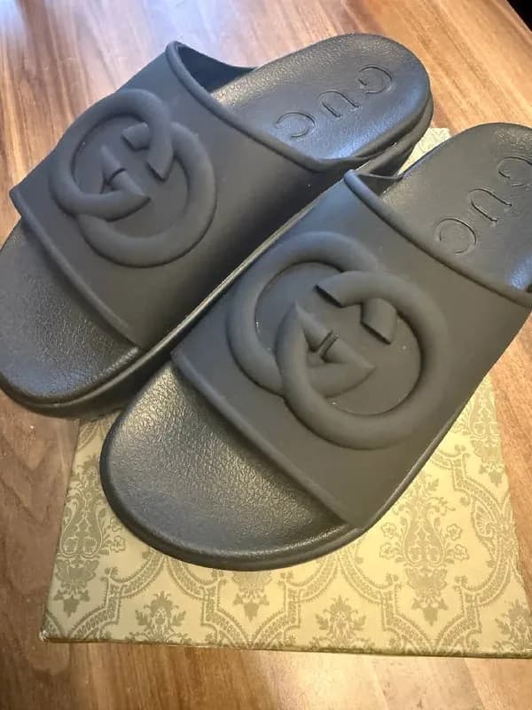 Тапки Gucci 38 размер — Батуми — 60 ₾