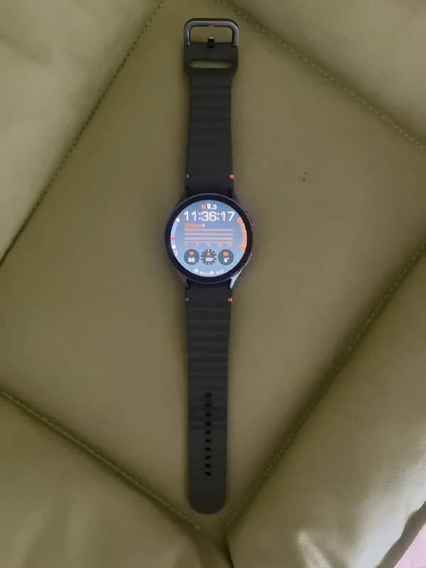 Samsung Galaxy Watch 7 40 mm — 350 лари — Батуми — 350 ₾