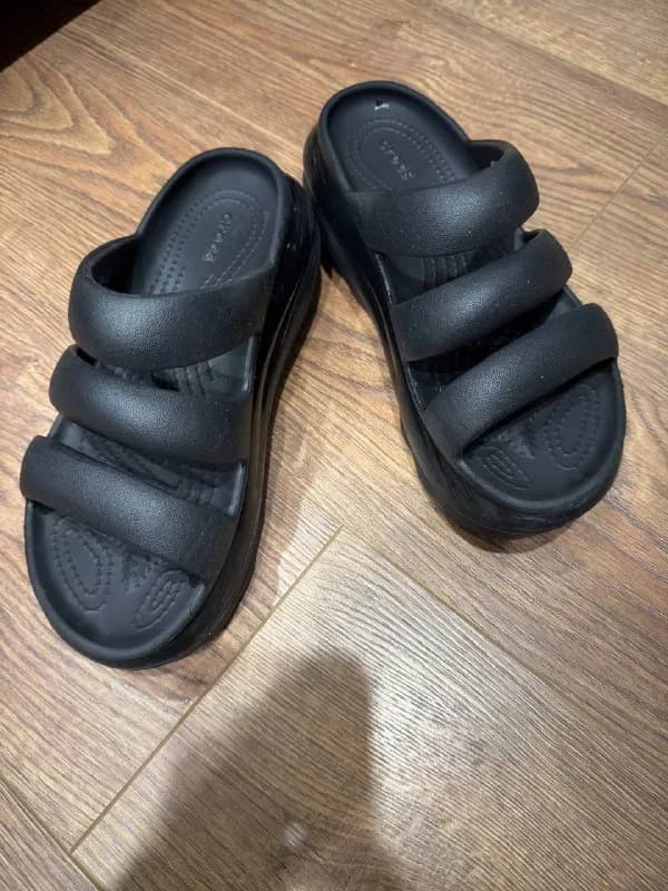 Crocs Mega Crush Triple Strap женские сандалии — Батуми — 100 ₾