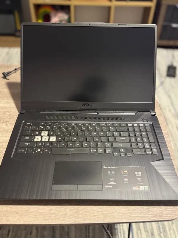 Asus tug gaming f17 — Батуми — 1 ₾