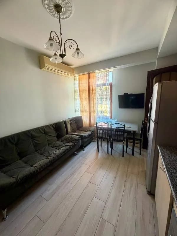 1+1 🎡Парк 6Мая — Батуми — 550 $