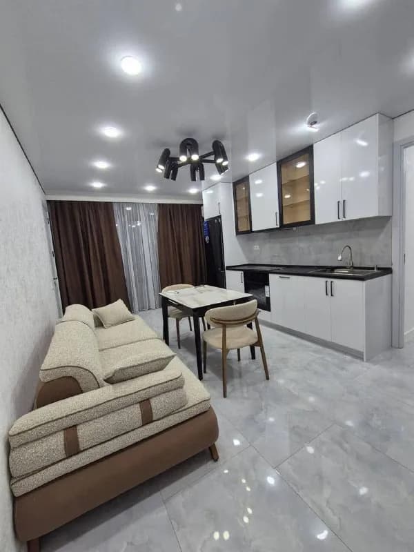 2спальни — Батуми — 1 000 $