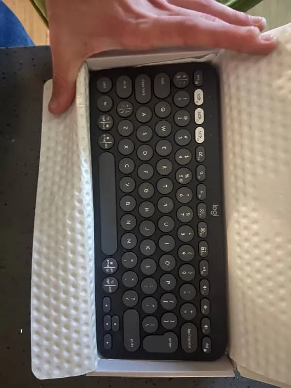 Logitech pebble keys K380S — Батуми — 100 ₾