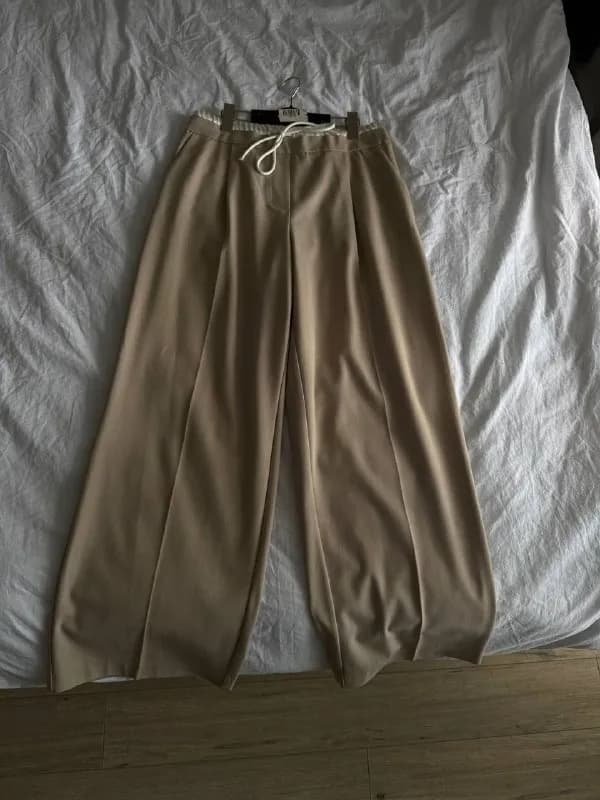 Zara 38 размер- 50 лари — Батуми — 50 ₾