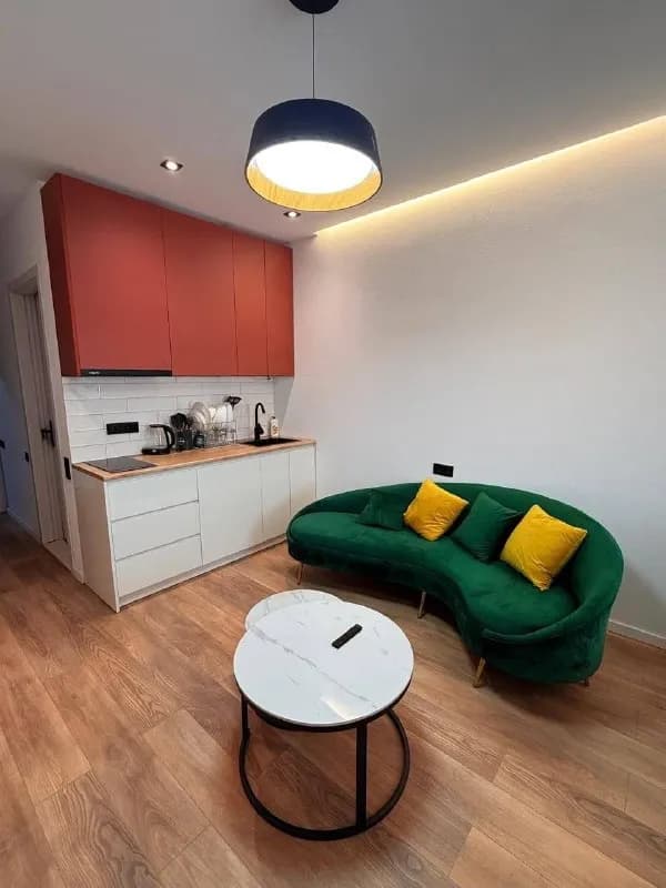 1-й переулок Ангиса, 82 — Батуми — 500 $
