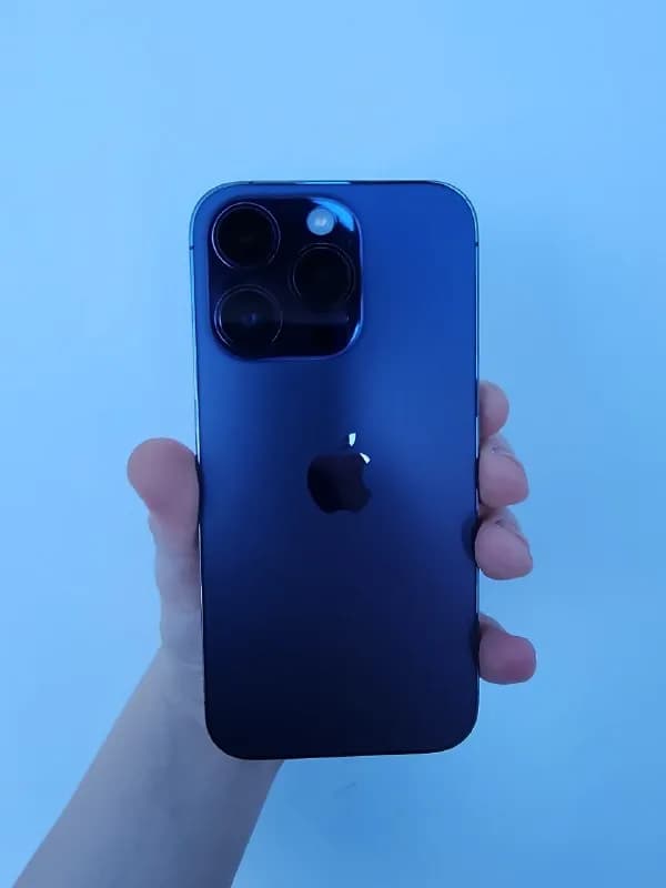 iPhone 14 Pro ​ — Батуми — 1 300 ₾
