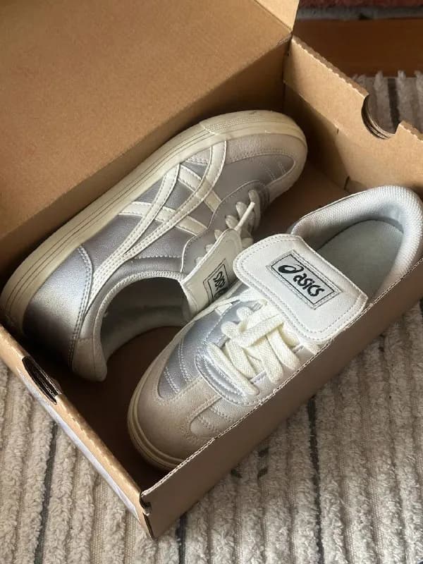 Asics Aaron 2 — Тбилиси — 100 ₾