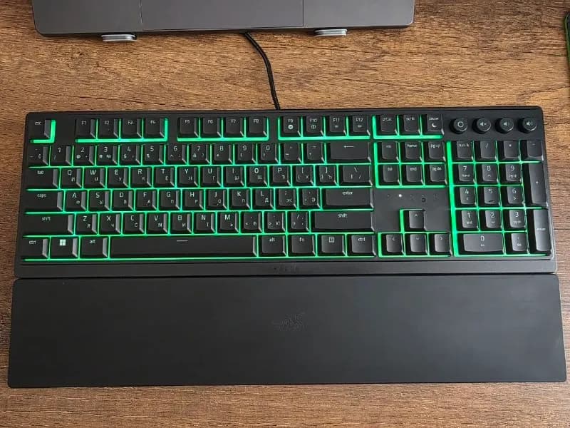Razer Ornata V3 (НЕ! X) — Тбилиси — 150 ₾