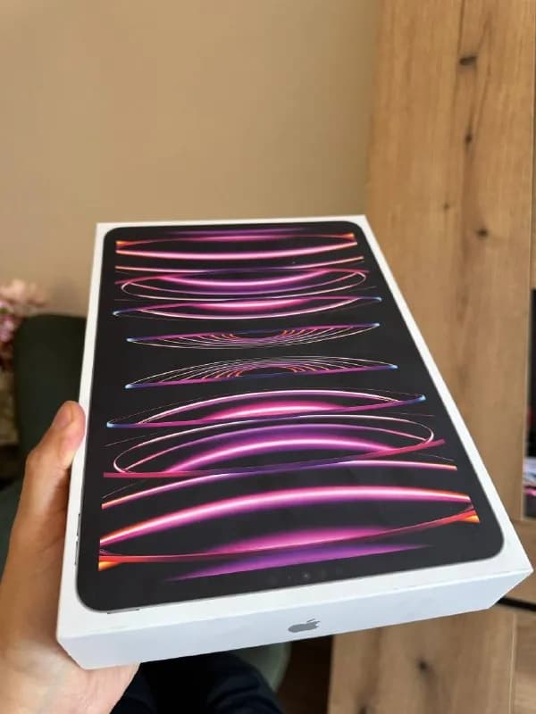 iPad Pro 11 4 gen M2 256GB — Тбилиси — 2 100 ₾